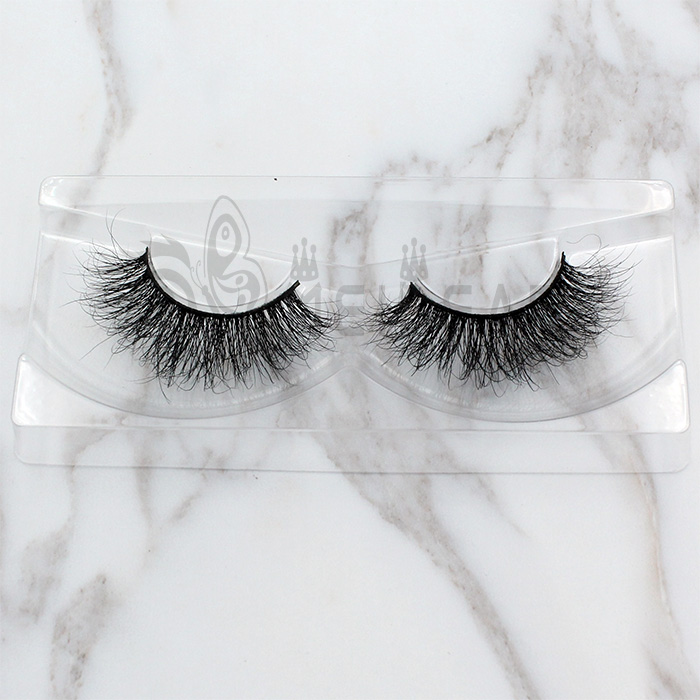 False eyelashes
